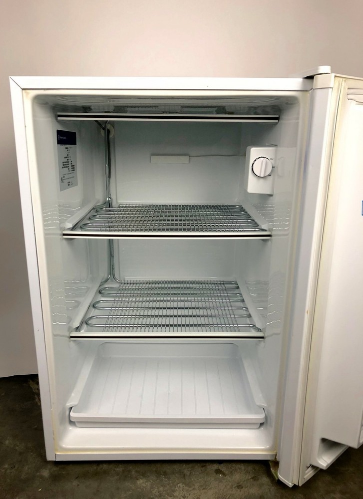 Fisher Scientific Isotemp Undercounter Freezer 13-986-154