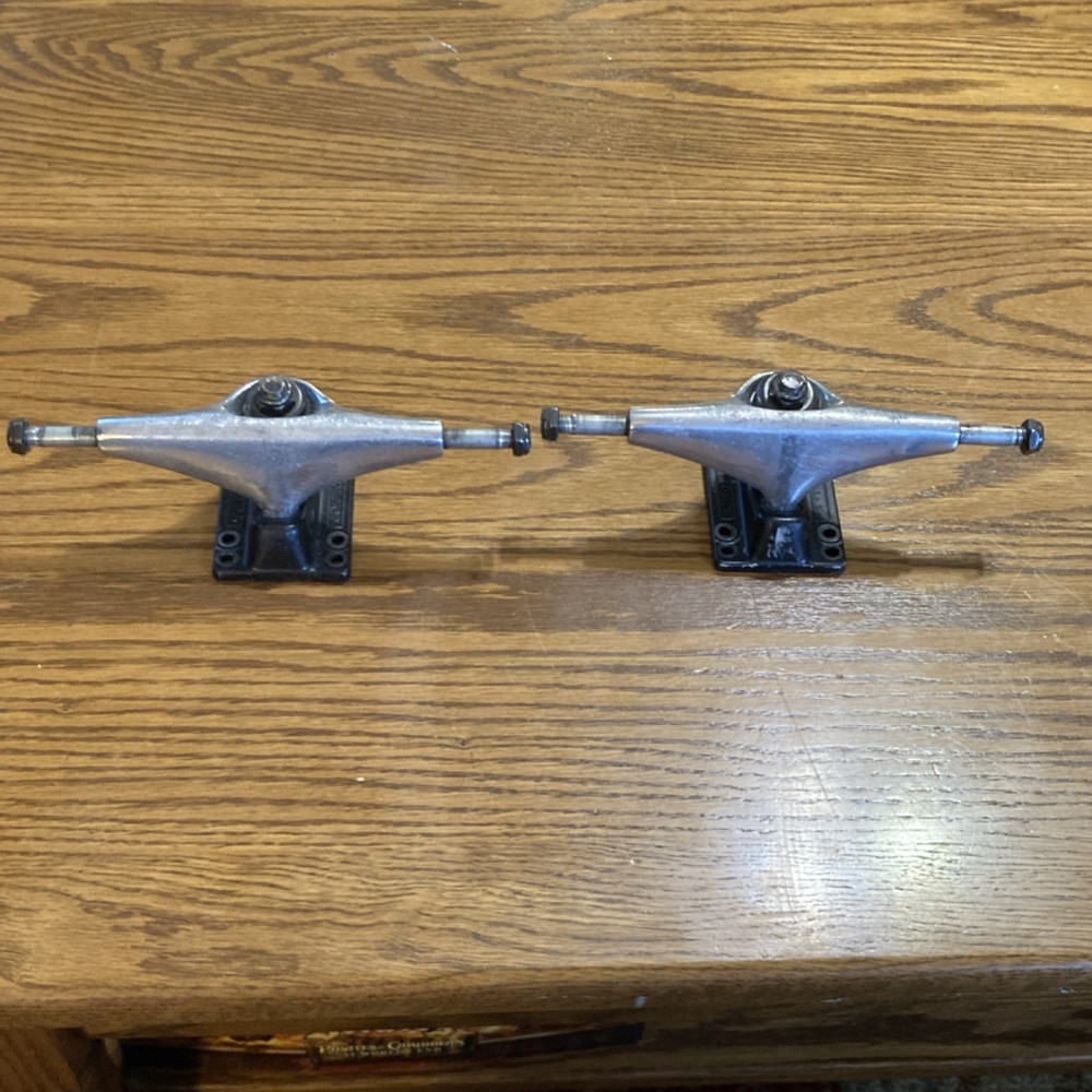Kryptonics Skateboard Trucks Set of 2 Durable High Performance Silver and Black