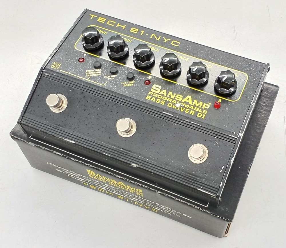 TECH21 SANS PROGRAMMABLE BASS DRIV Bass Pre