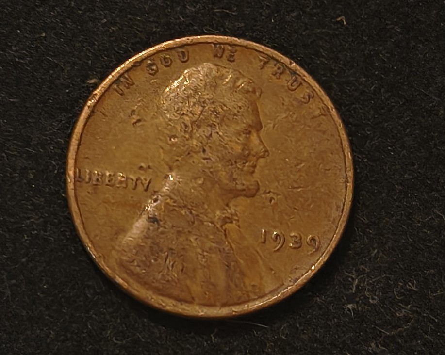 Random Collectable Coin Pile Lot