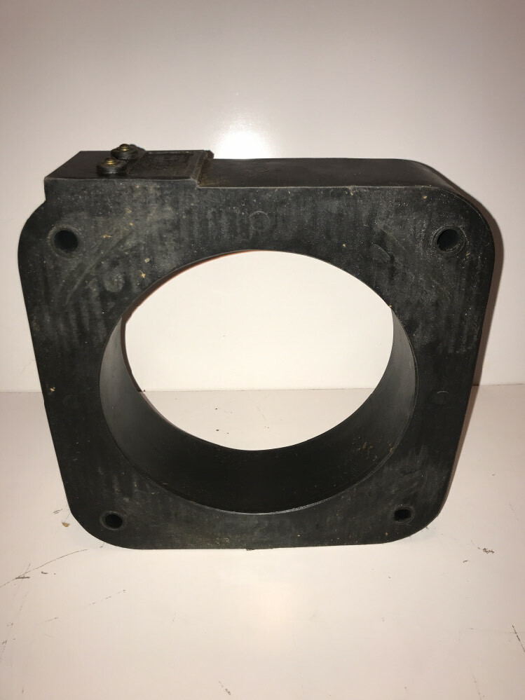 GENERAL ELECTRIC CURRENT TRANSFORMER JCB-0 822X83 400:5