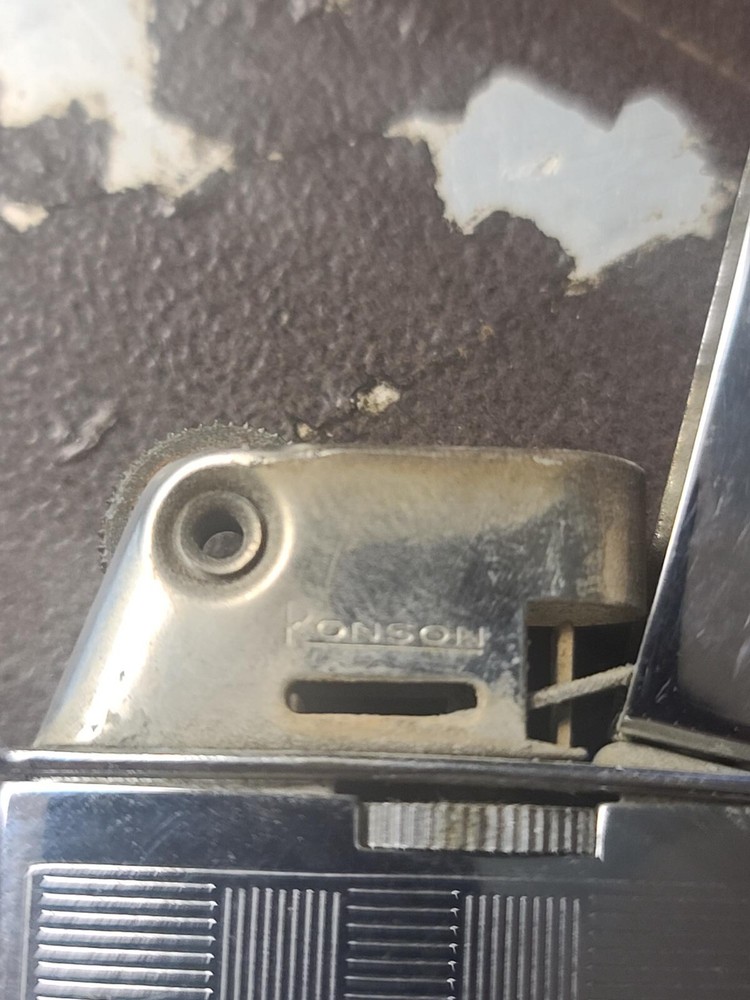 Vintage Ronson Lighter