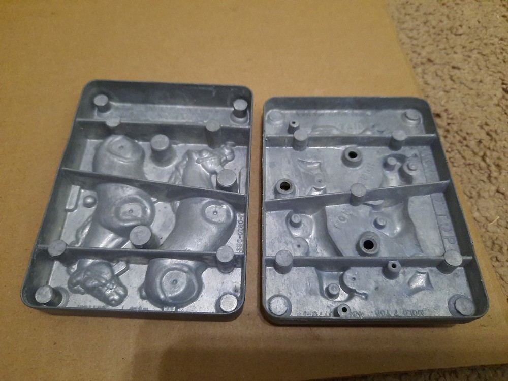 8 Complete Western World Injector Molds