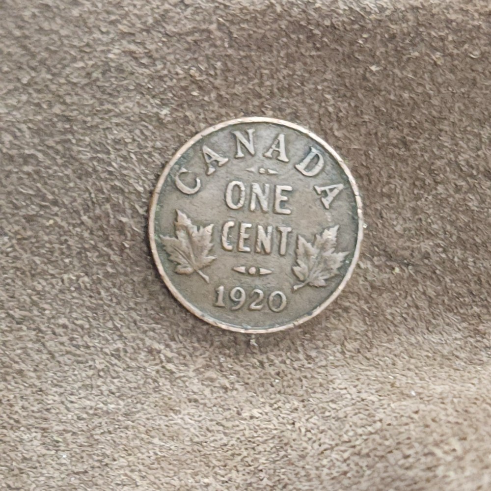 Canada 1920 One Cent Coin George V Maple Leaf Design
