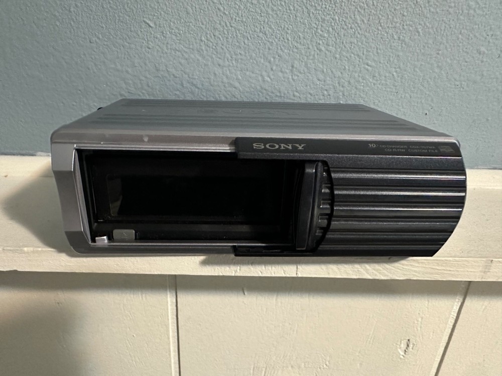 SONY CDX-T70MX CAR COMPACT DISK CHANGER XPLOD