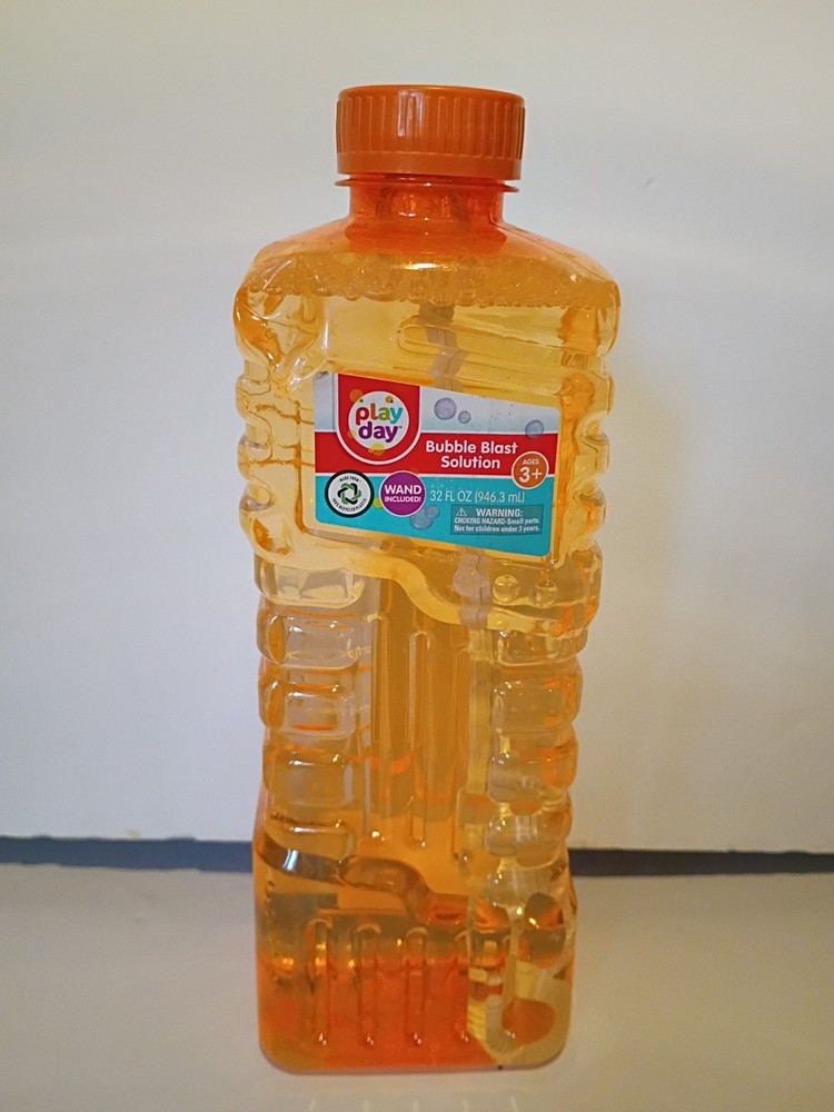 Play Day Bubble Blast Solution (32oz Total)