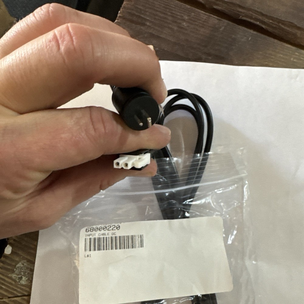Tempurpedic power supply Input Cable 68000220
