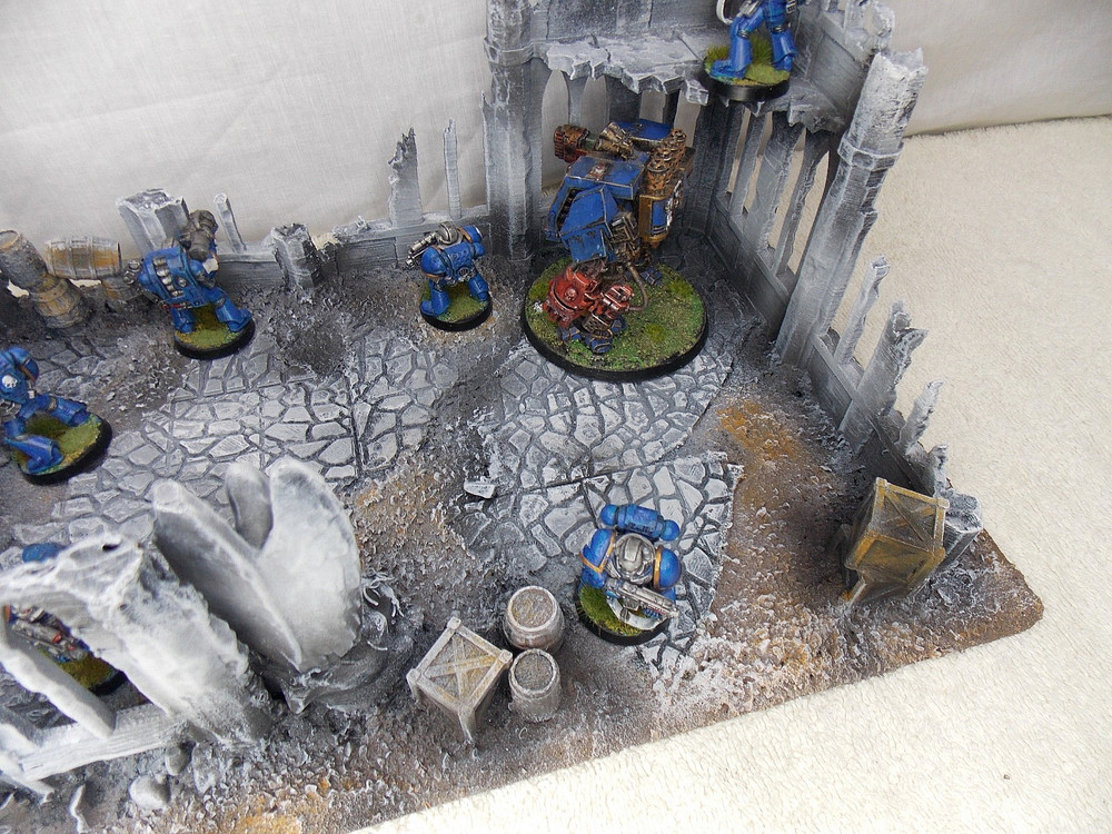 WARGAMING TERRAIN PAINTED BUILDING
