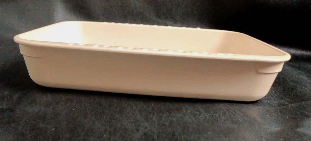 VTG Tupperware Microwave 3 Qt Rectangle Pan Almond Tupperwave 2340 MINT