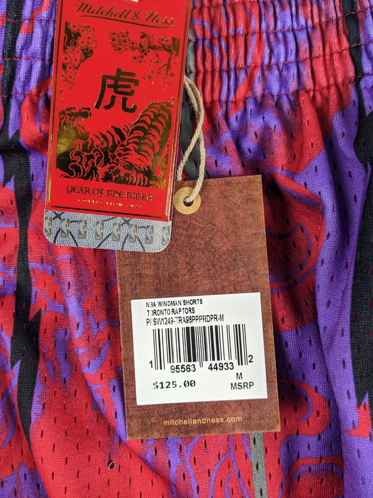 Mitchell & Ness Toronto Raptors CNY 4.0 Shorts NWT Size Medium