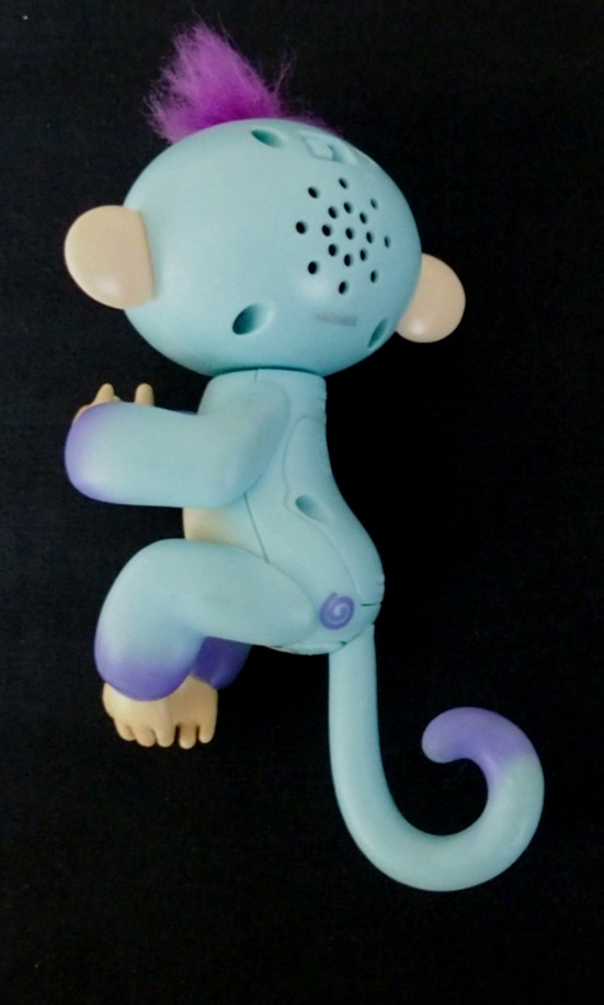 Fingerlings Blue Purple Monkey Works Noises Talks Toy