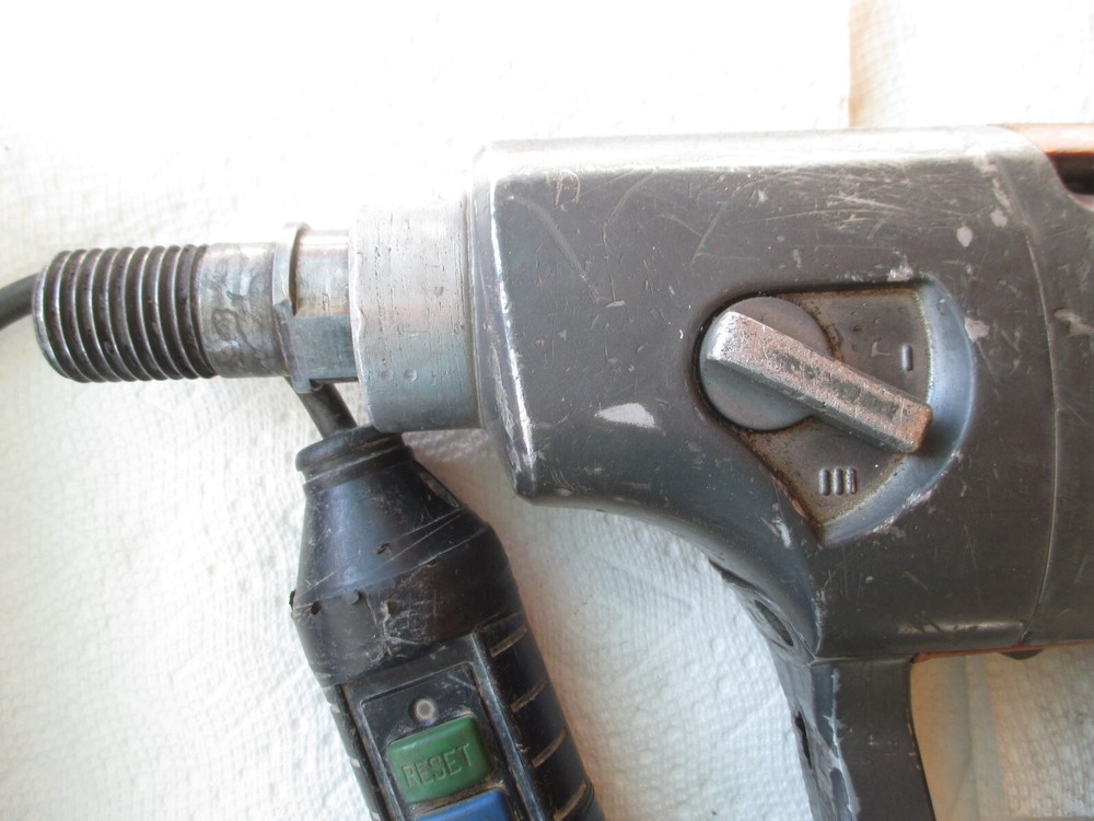 Husqvarna Handheld Core Drill. Coring Drill. DM230 ??