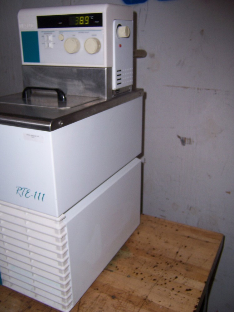 13920 Neslab RTE-111 Chiller