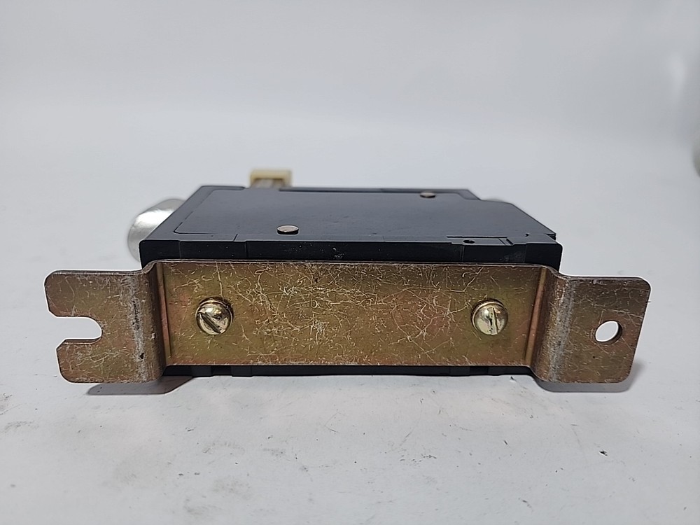 ALLEN BRADLEY 815-EOV4 SER.K RELAY