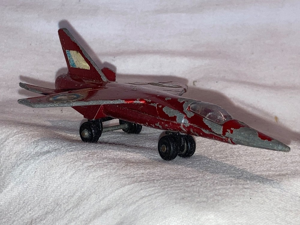 Matchbox Skybusters SB4 Mirage F1.