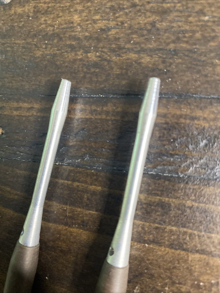 2 Vintage Darts