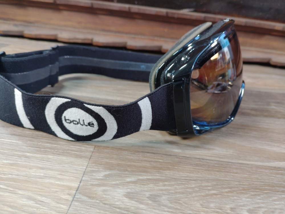 Bolle Ski Goggles Full Size Adjustable Strap Black Snowboarding
