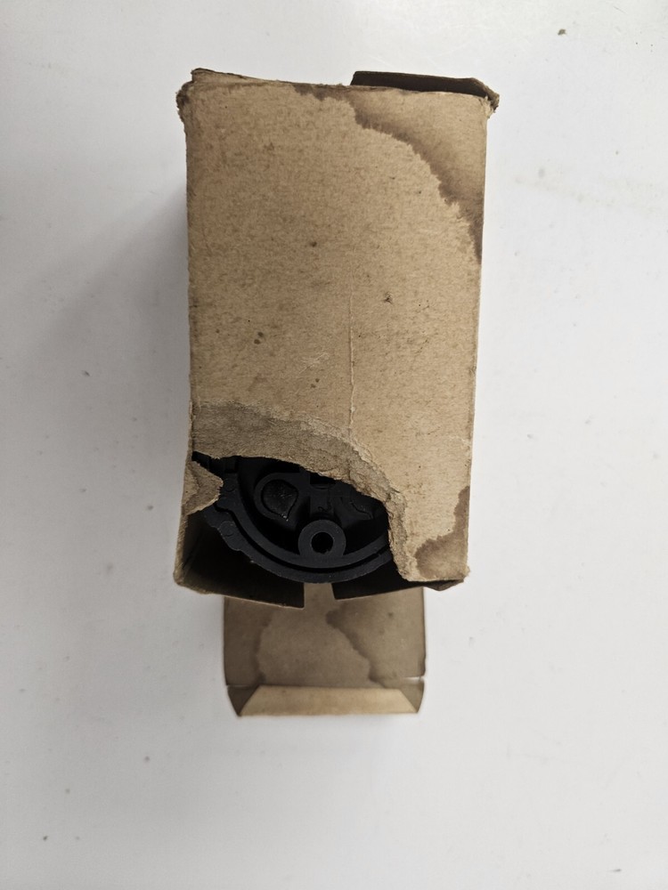 snapt 3 pole 3 wire surface receptacle