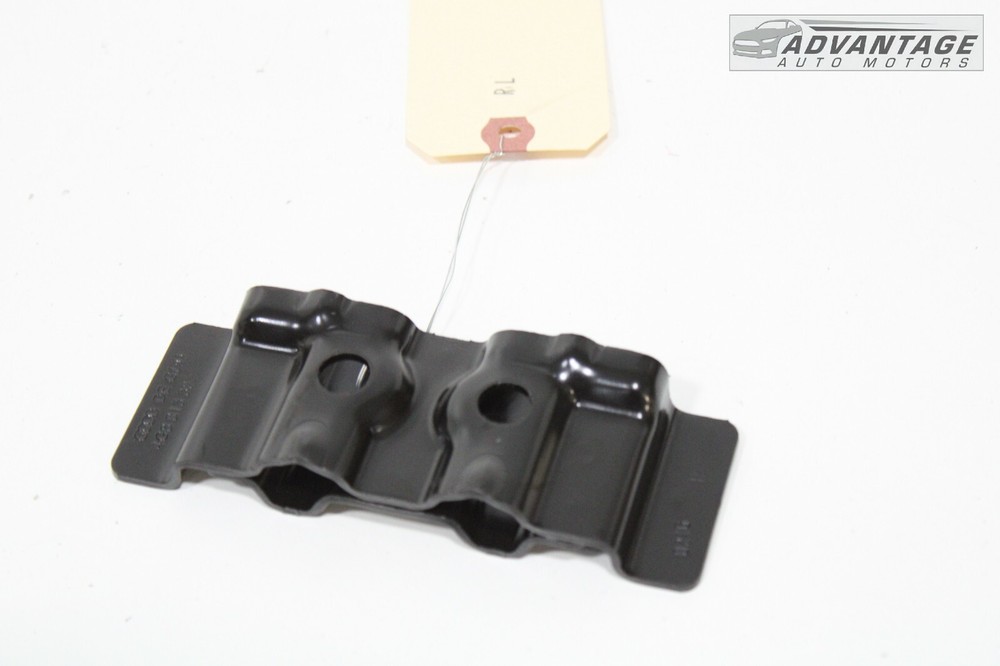 2012-2018 AUDI A7 REAR LEFT DRIVER SIDE FORWARD TIE DOWN MOUNT BRACKET OEM
