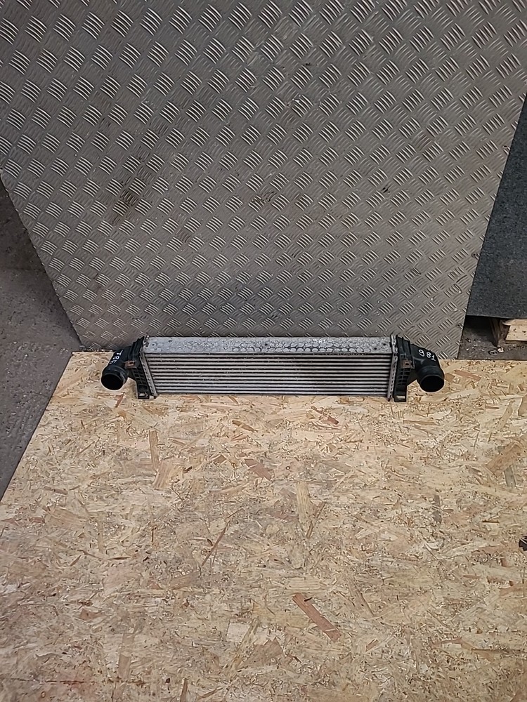 2017 VOLVO V40  INTERCOOLER 2.0 PETROL 31338734