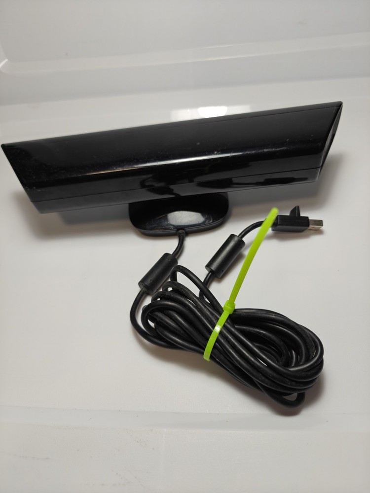 Microsoft 1414 Xbox 360 Kinect Sensor Bar Only - Black - UnTested