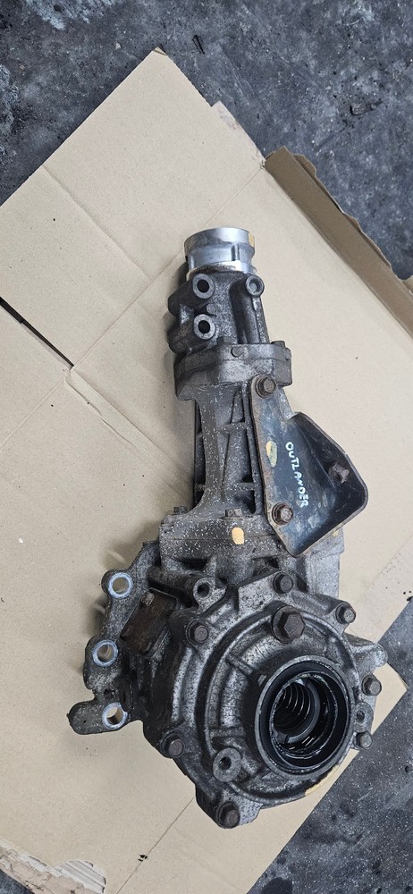 MITSUBISHI OUTLANDER MK2 2012 2.3 DIESEL MANUAL FRONT DIFF DIFFERENTIAL