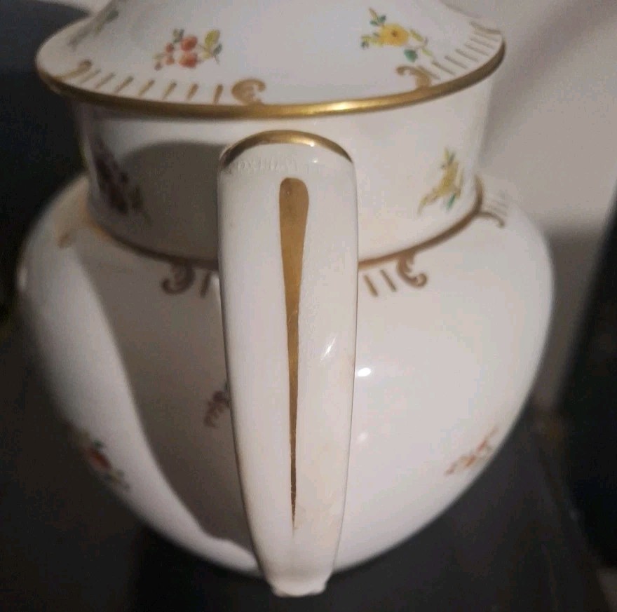 Cauldon Ware Coffee/teapot
