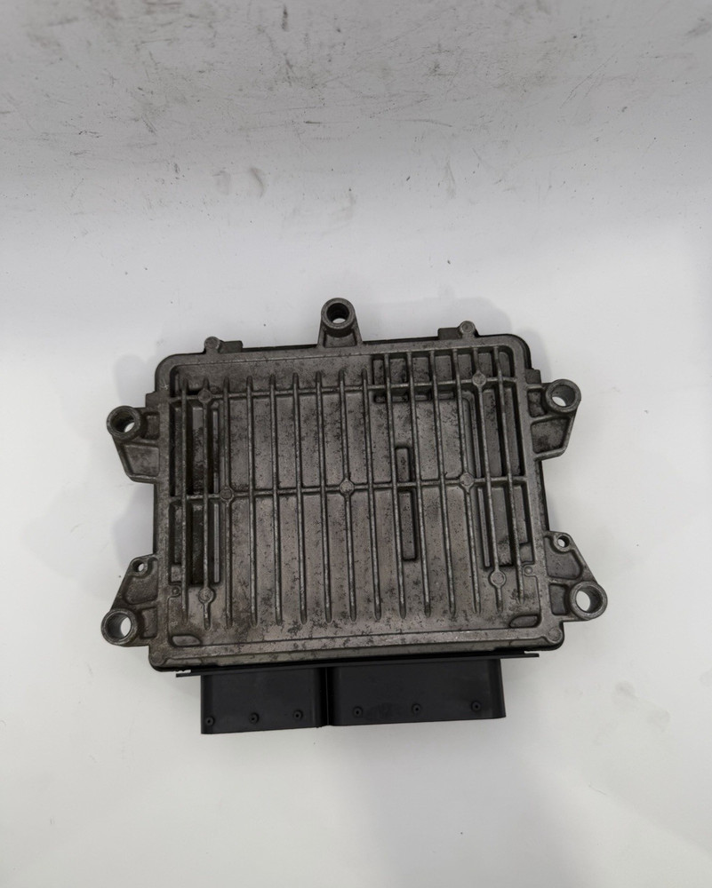 0 281 020 192 ISUZU ENGINE CONTROL MODULE (ECM) 3332678