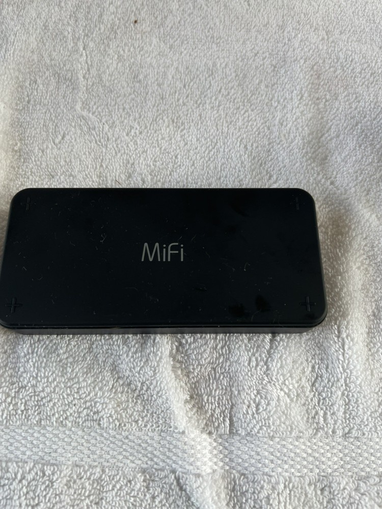 Inseego M2000 Mobile Hotspot for T-Mobile - Black