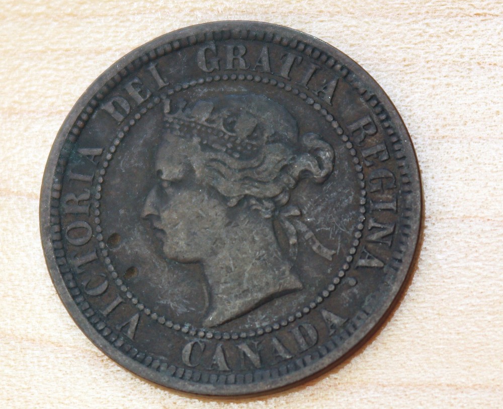 1881 Canada 1 Cent Micro D? Damaged
