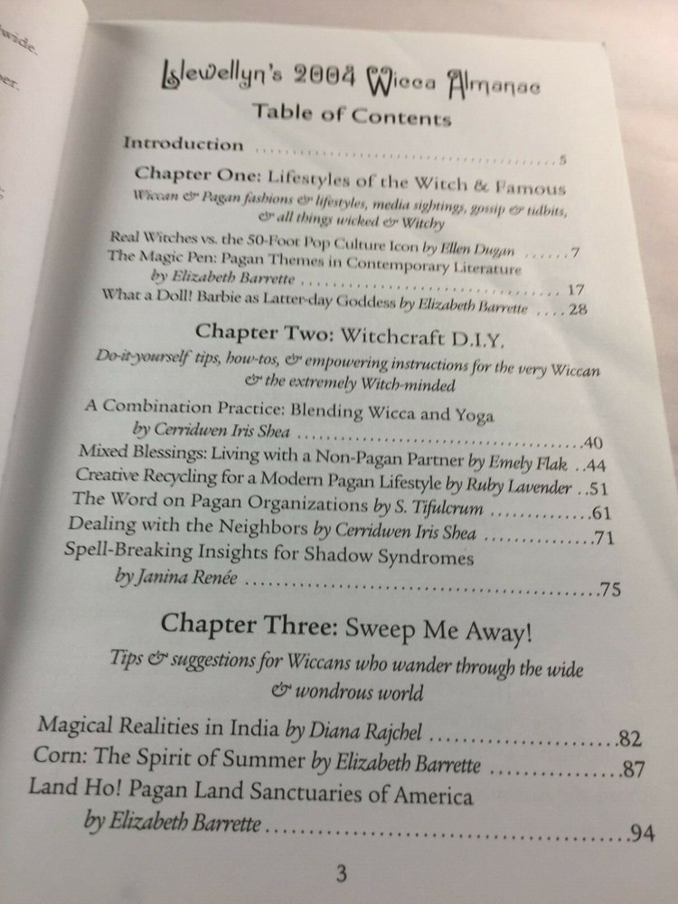 2004 Wicca Almanac by Llewellyn