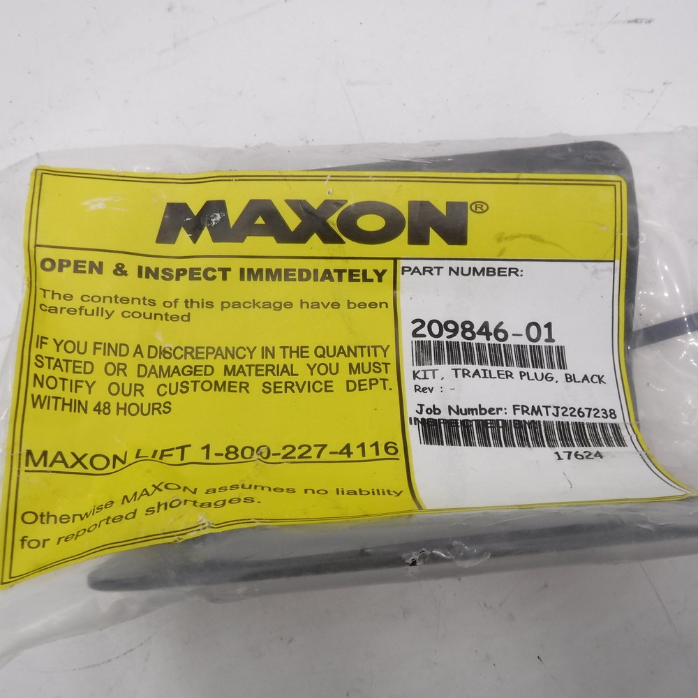 Maxon 209846-01 Painted Trailer Plug Kit T-181