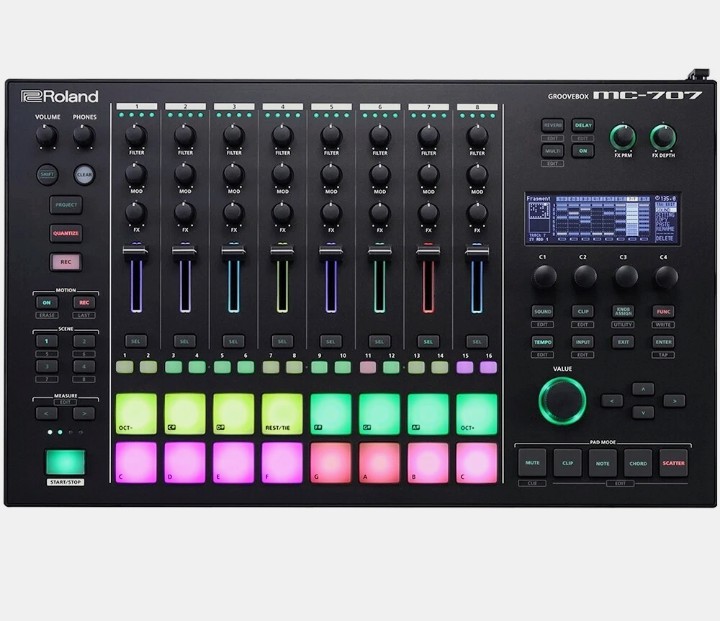 Roland MC-707 Groovebox 8-Track Sampler/Sequencer/Synth