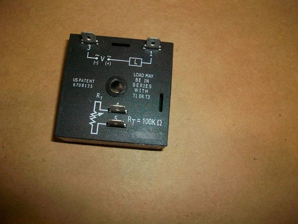 ABB SSAC Solid State Timer TSD1421 Time Delay 1-100 SECONDS USED