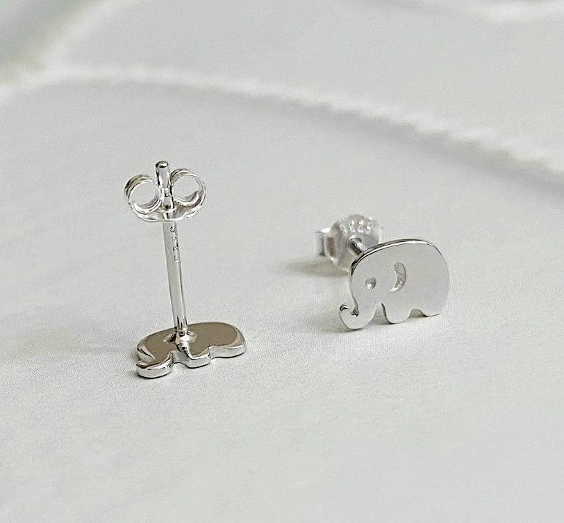 S925 Sterling Silver Tiny Cute Elephant Stud Earrings