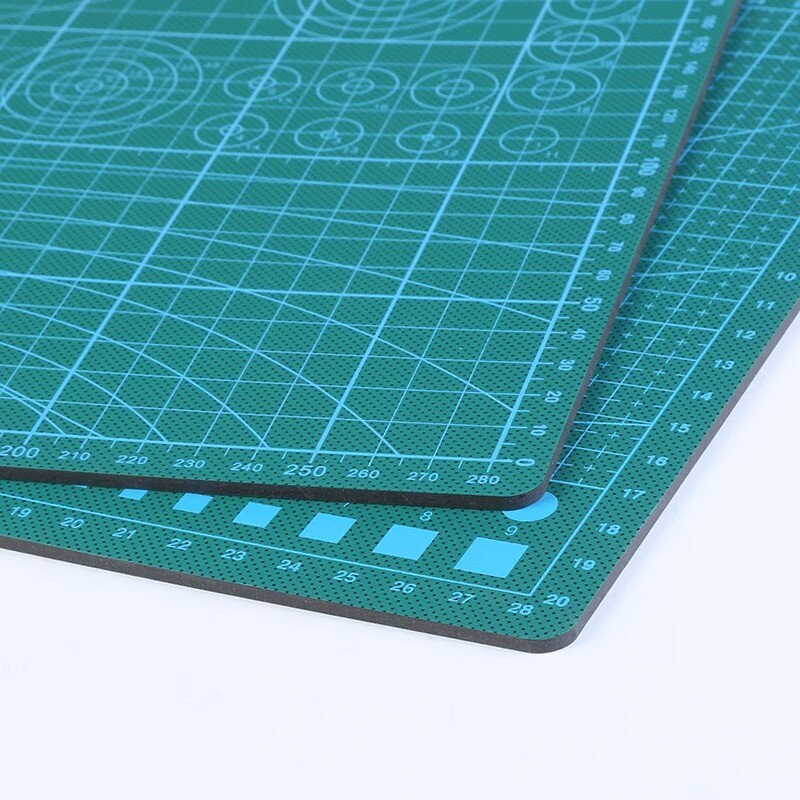 A4 30*22cm PVC Rectangular Cutting Mat Grid Line Tool Plastic Patchwork Cut Pad