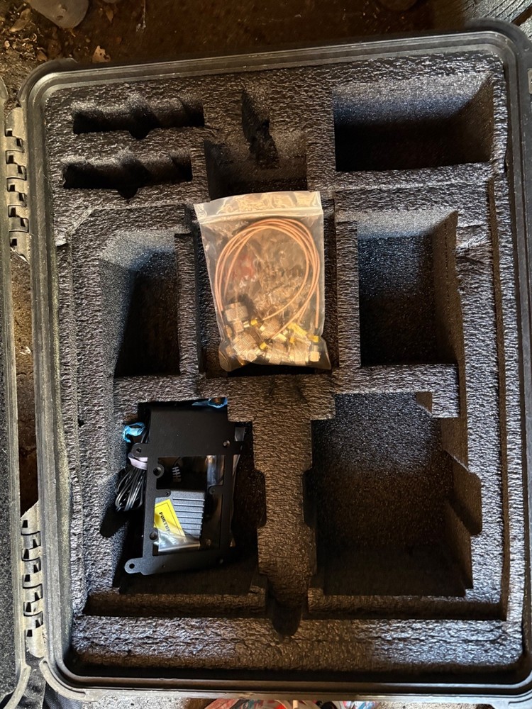 Teradek Panel Array Production Antenna with Receiver Cables Accessories and Case