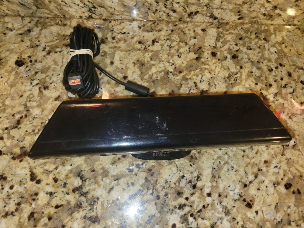 Microsoft 1414 Xbox 360 Kinect Sensor Bar Only Black