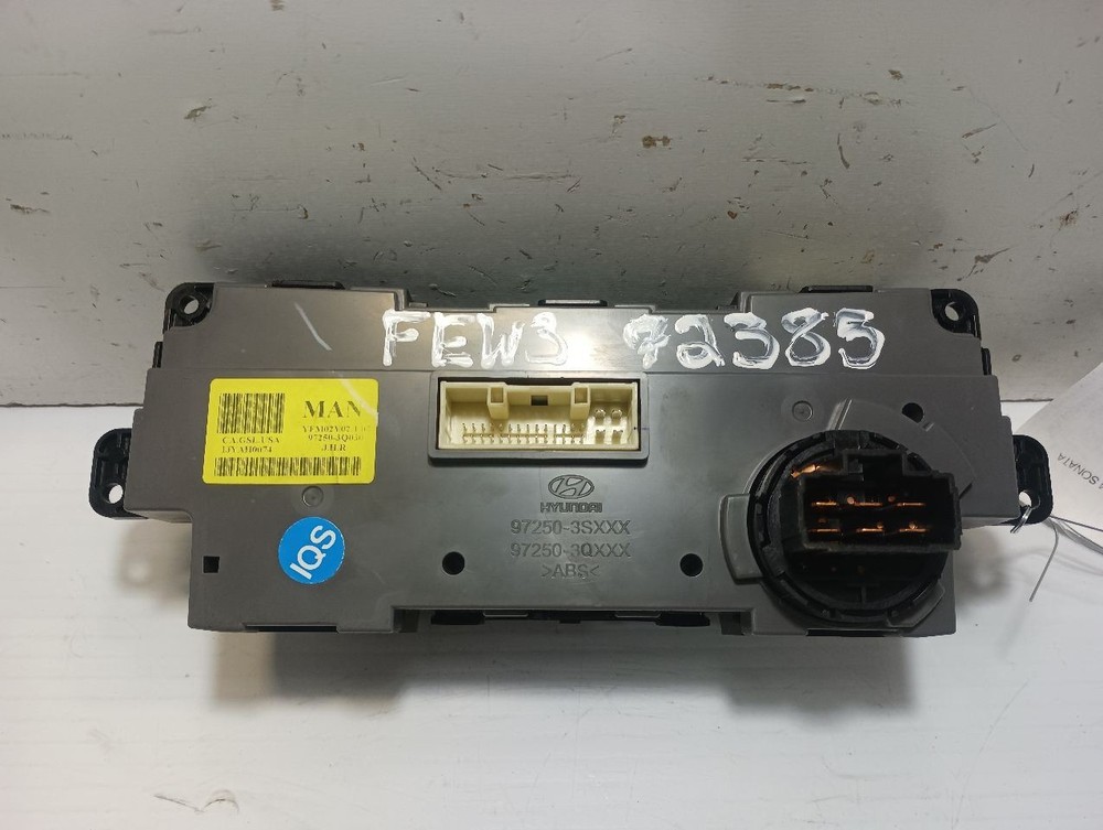 Dash Temperature Control from 2014 Hyundai Sonata 12537645