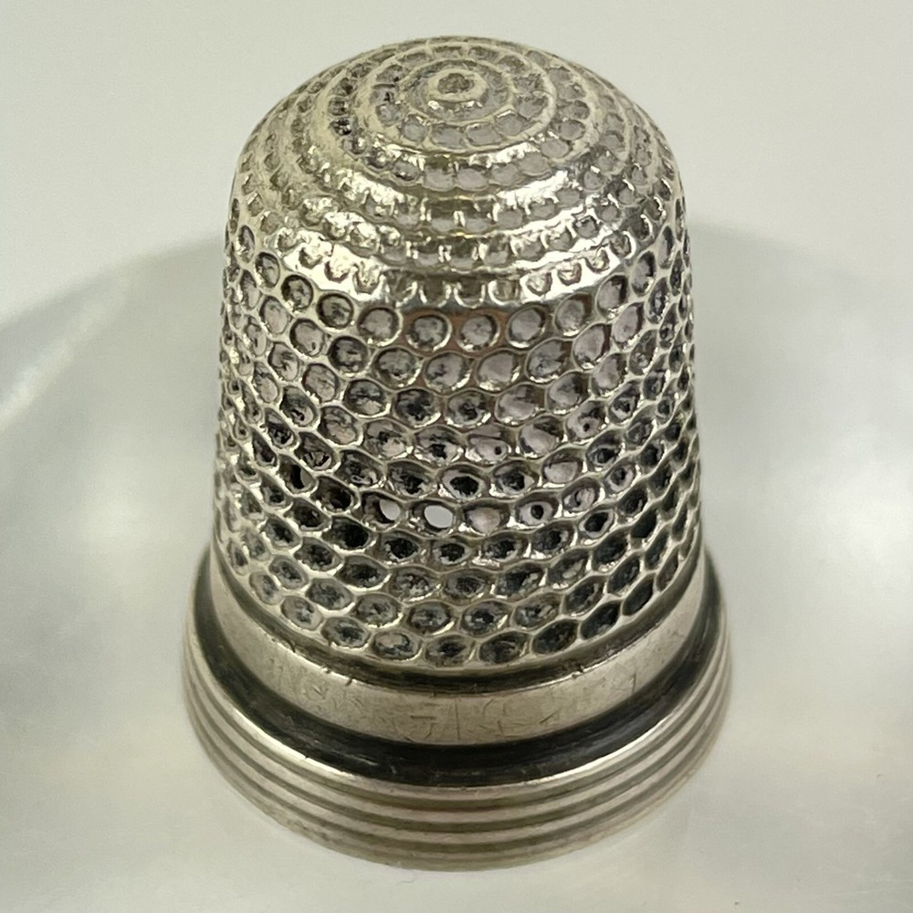 Antique Solid Silver Thimble James Swann 1898 2.3cm 6g