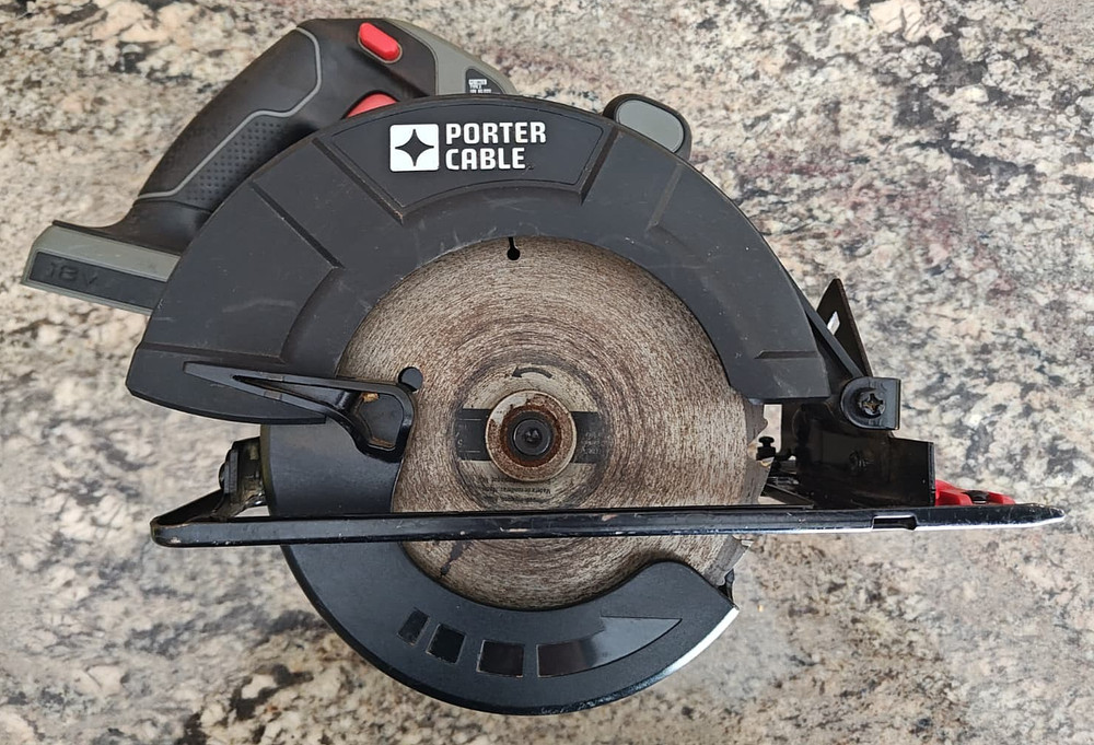 PORTER-CABLE PC186CS 18V Volt 6-1/2" CIRCULAR SAW w/Blade, Tested, Type 2