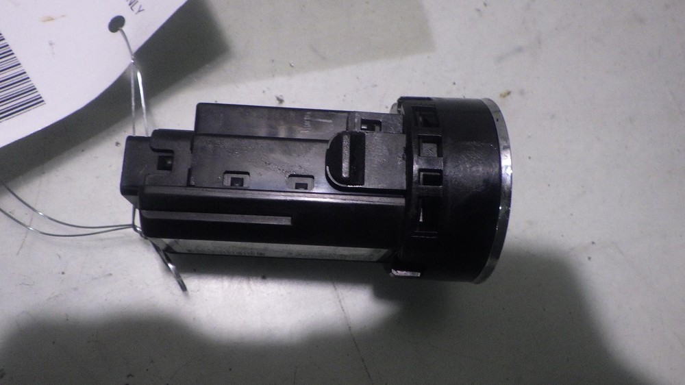 11 LEXUS IS250 Push Button Start Switch