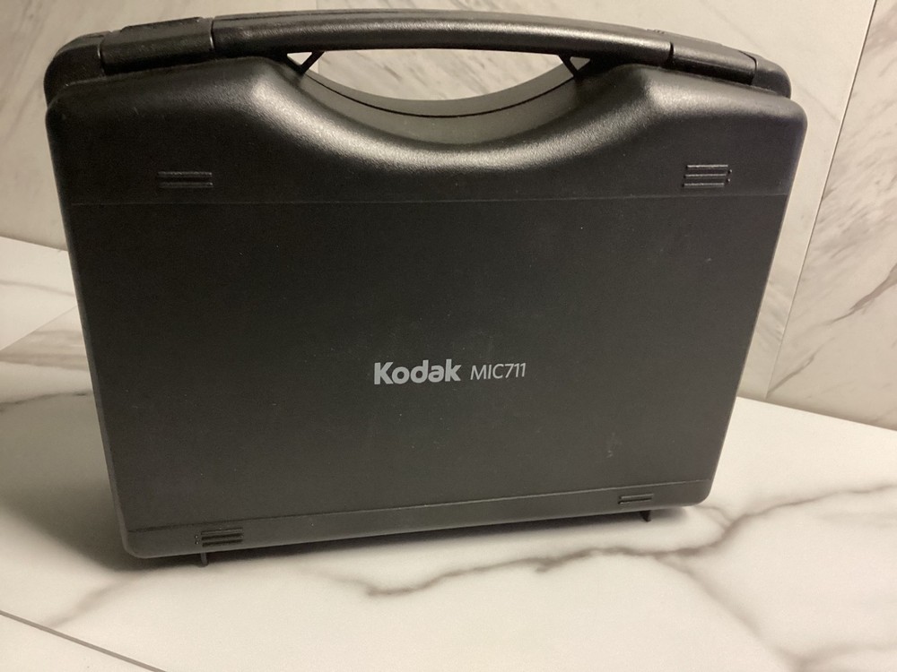 Kodak MIC711 Microphone with case.