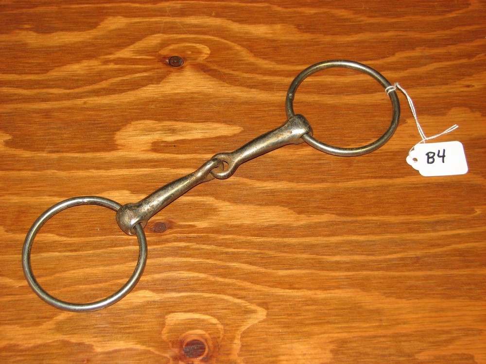 Loose O-Ring Snaffle Bit 5" Jointed Mouth - Used & Rust [B4]