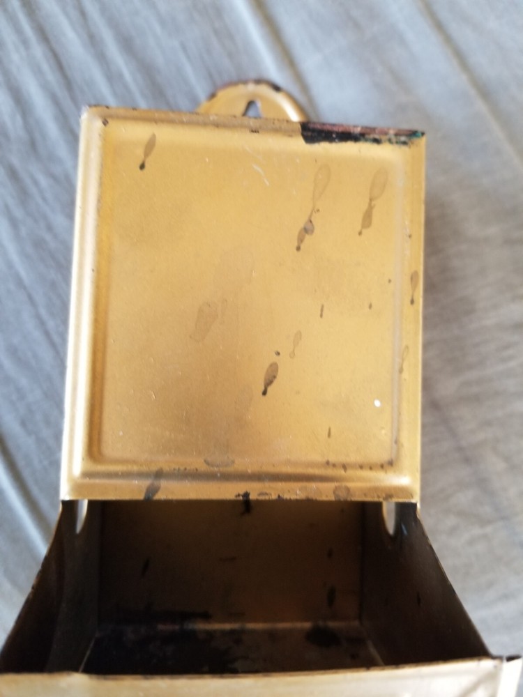 PN Co Wall Match Holder