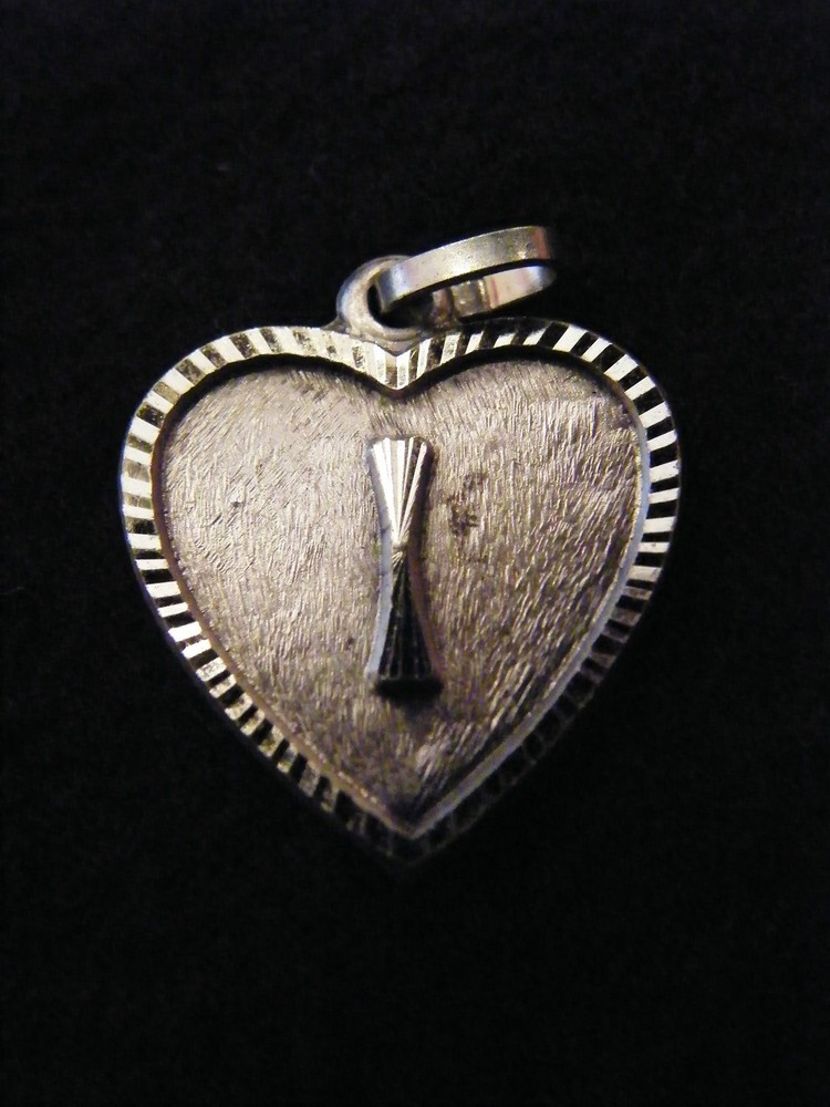 Silver Heart Pendant Locket Silver Plated Letter I 2 cm