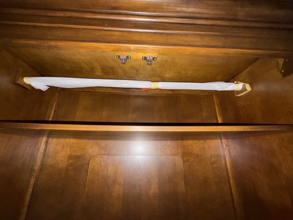Armoire