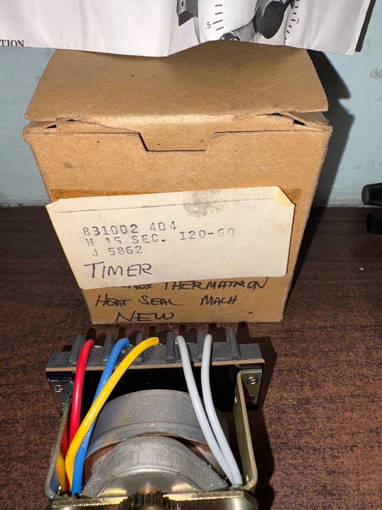 NOS INDUSTRIAL TIMER COMPANY H15 SECOND TIMER THERMATRON TIME DELAY TIMER. B439