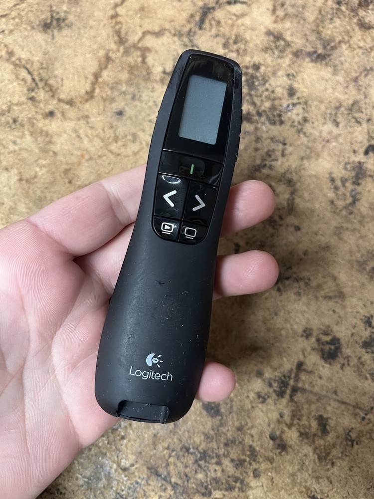 Logitech R800 NO USB Pointer Presentation Remote Laser WORKING LCD Black Tool