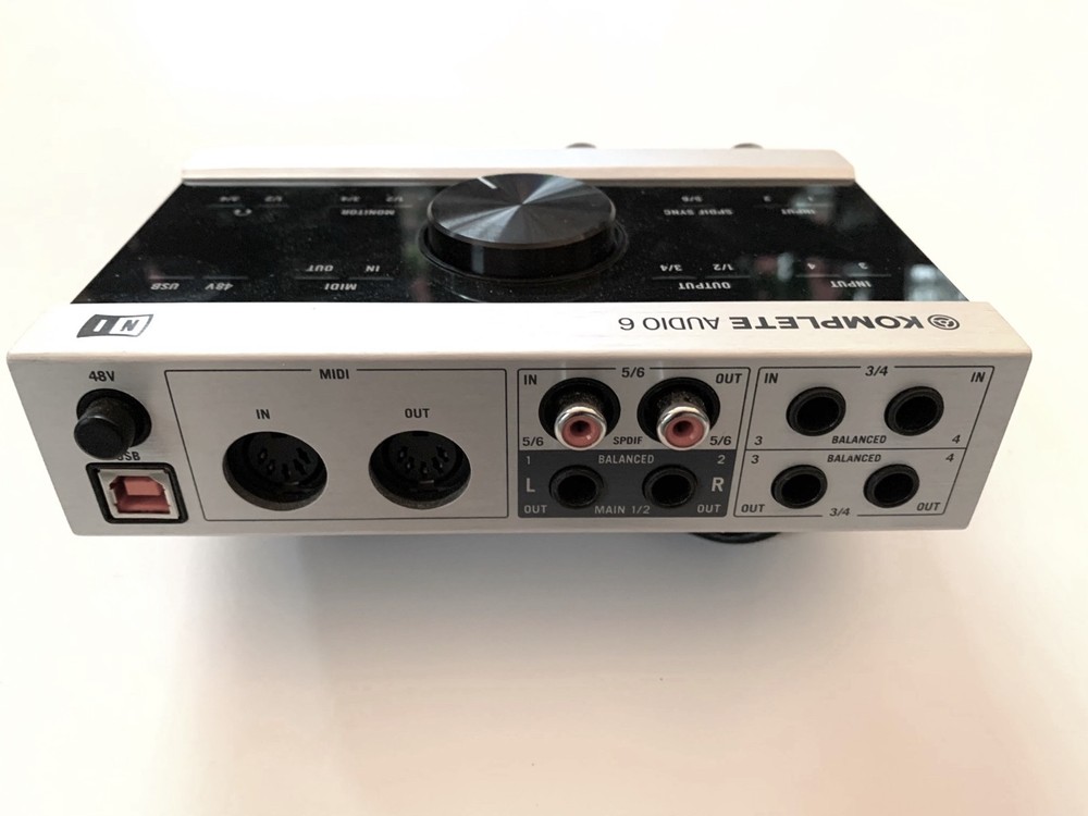 Native Instruments KOMPLETE AUDIO 6 Recording Interface w/box